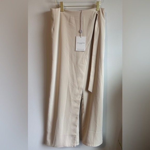 Veiled Collection Chic Cream Wide Leg Pants - Picture 8 of 9